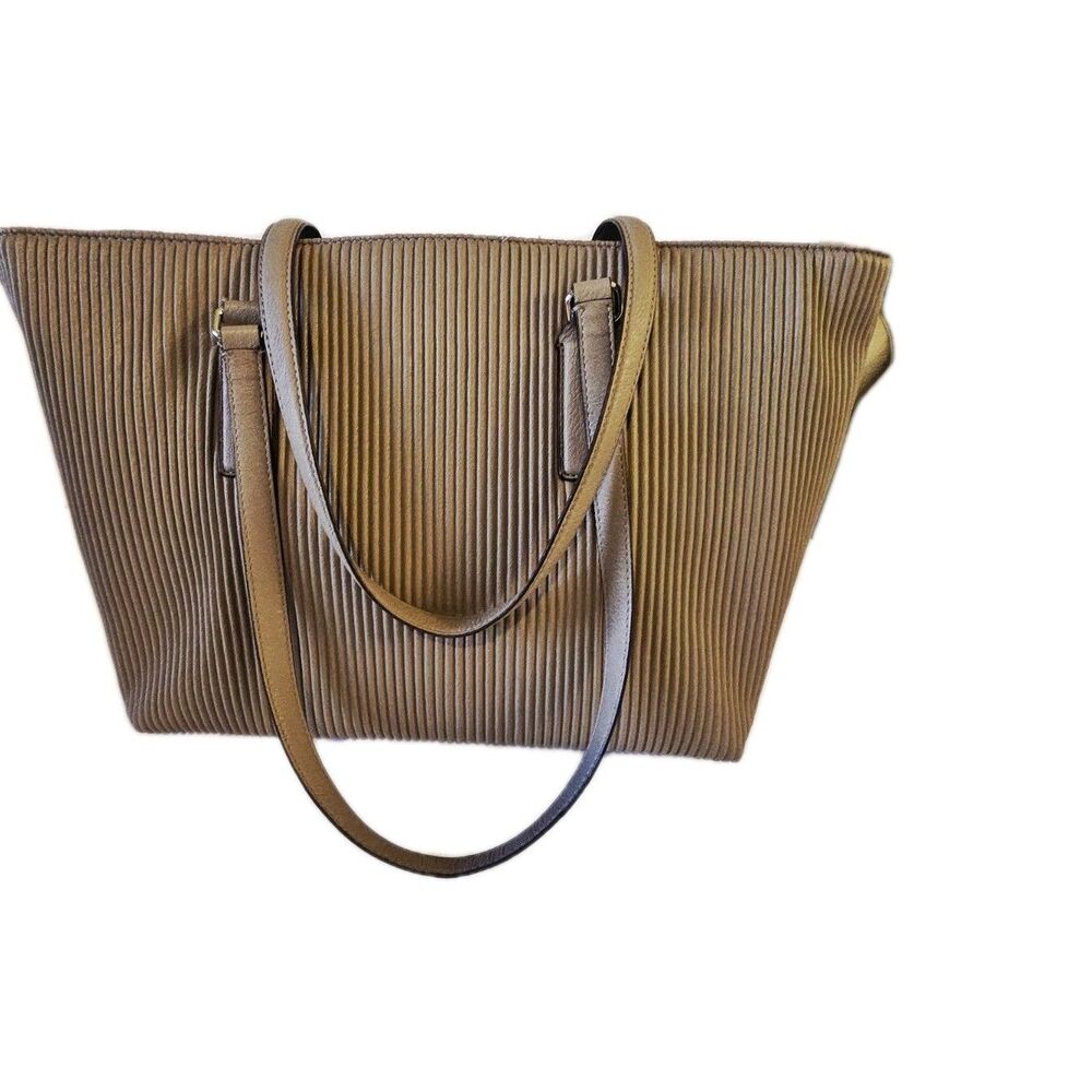 DKNY Women's Shoulder Tote Bag - Picture 7 of 10
